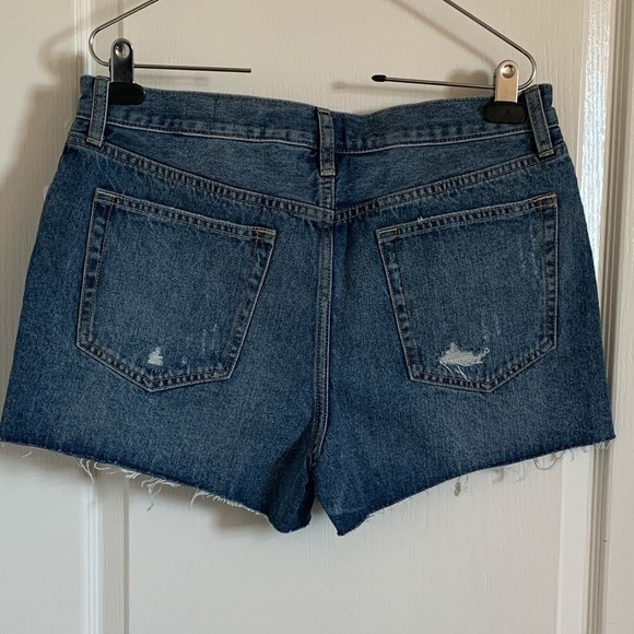 Free People Byron Bay Distressed Jean Shorts - Picture 6 of 8